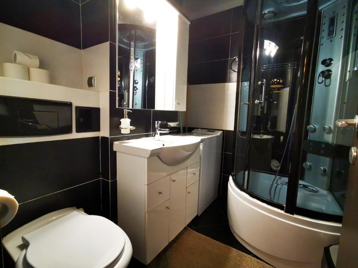 Studio G By Mrg Apartments Bucarest Extérieur photo